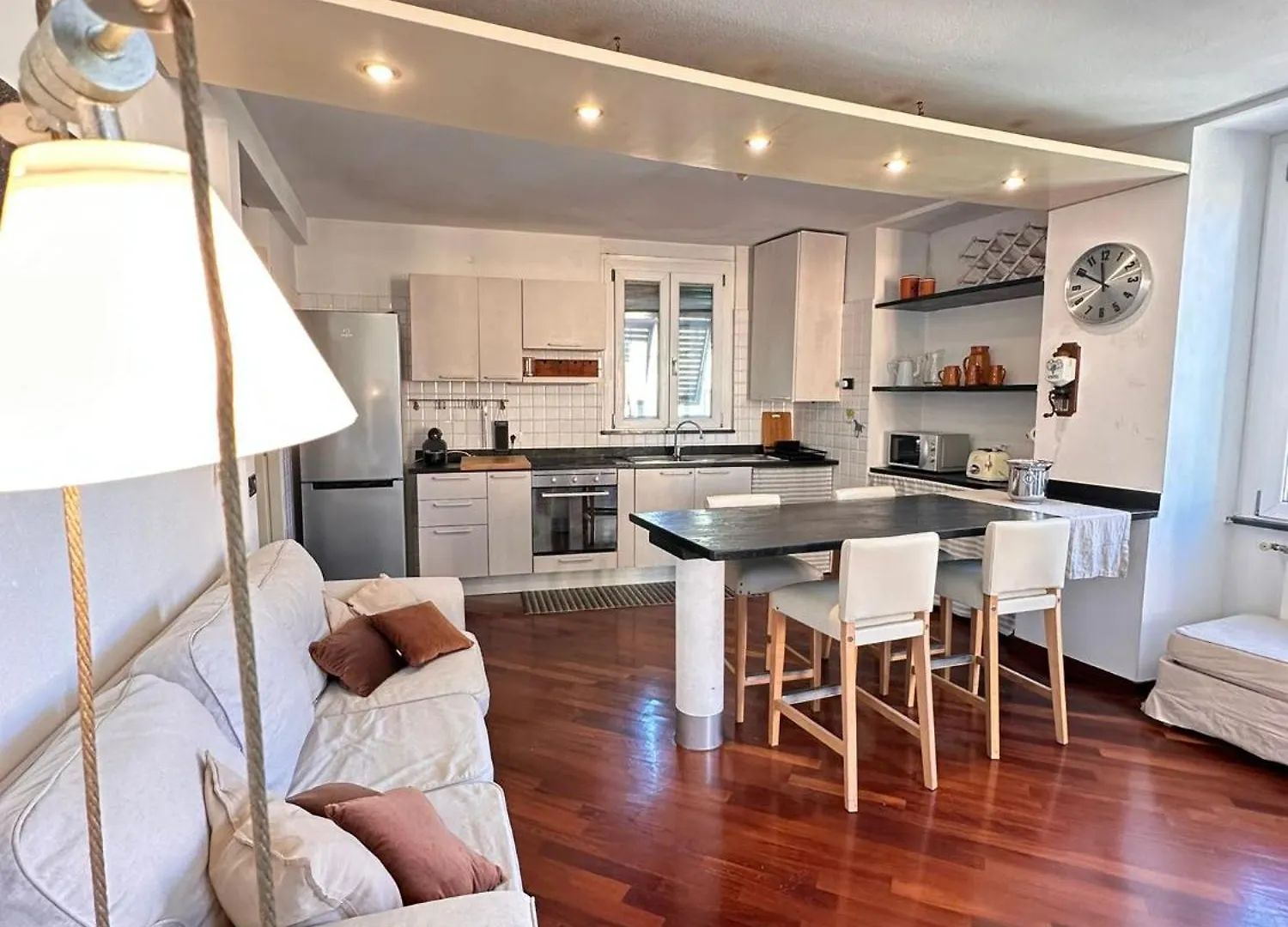 Casa Del Pozzo - Una Tipica Casa Ligure Ben Ristrutturata- In Pieno Centro E A 50 M Dal Mare Rapallo