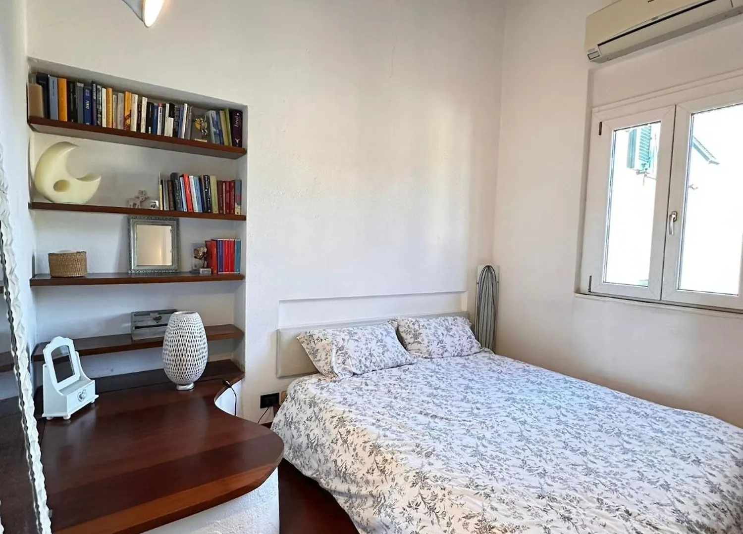 Casa Del Pozzo - Una Tipica Casa Ligure Ben Ristrutturata- In Pieno Centro E A 50 M Dal Mare Rapallo 0*,  Italy